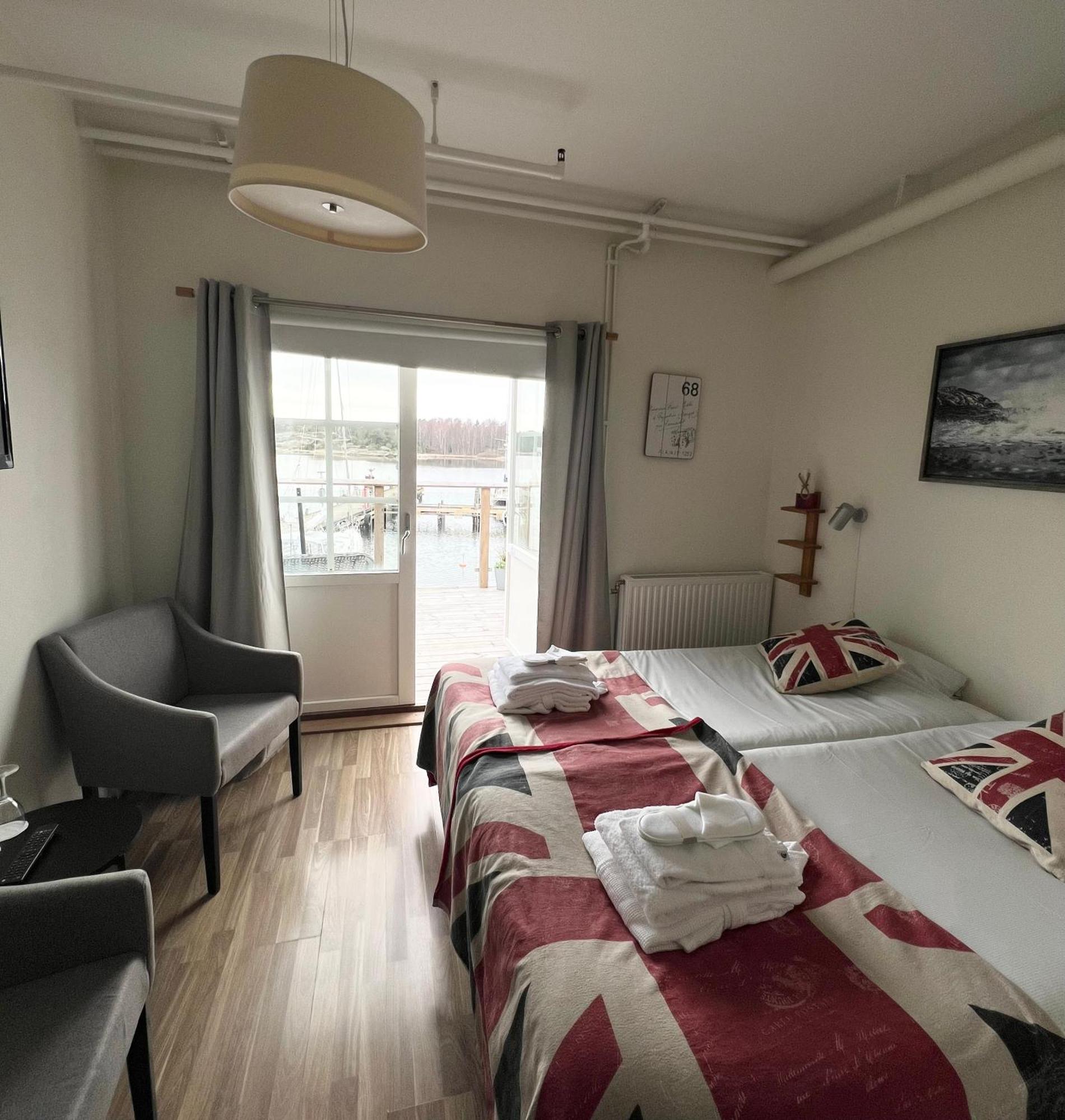 Hotel Grebys & Restaurang